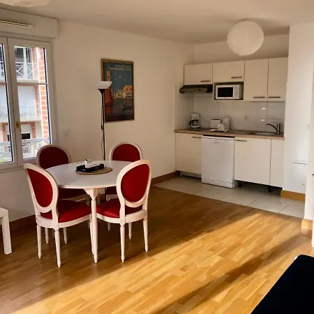 Apartment Medicis